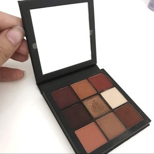 Huda Beauty Warm Brown Obsessions Palette